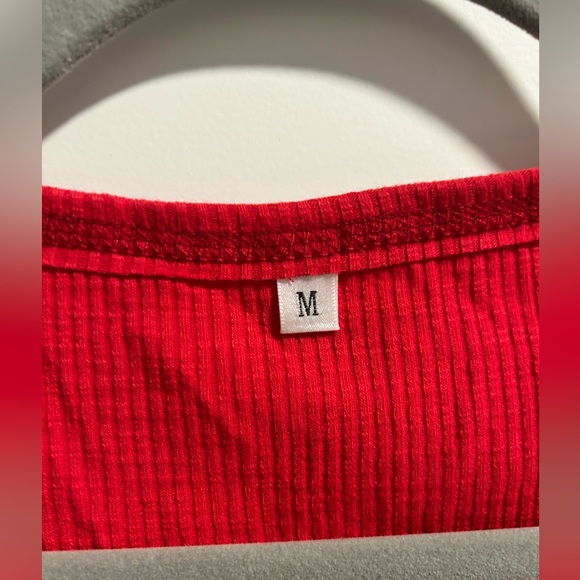 Amazon Ribbed Long Sleeve V-Neck - Picture 3 of 4